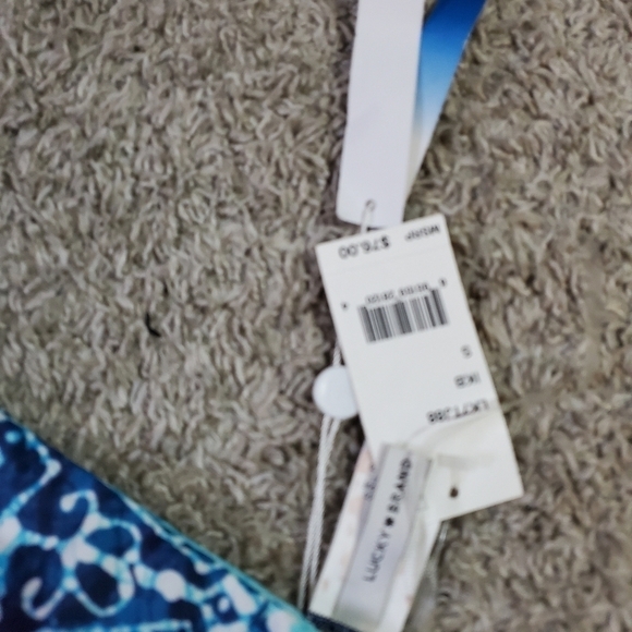 Lucky Brand Reversible Bikini Top - Picture 4 of 8